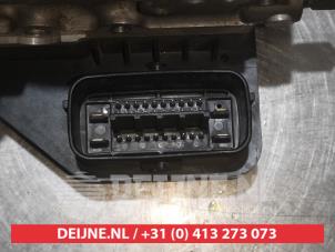 Mazda 6 ABS Pumpe O337203 foto 2