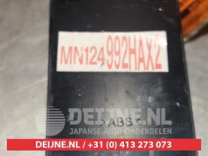 Mitsubishi Lancer Kombischalter Fenster O311980 foto 3