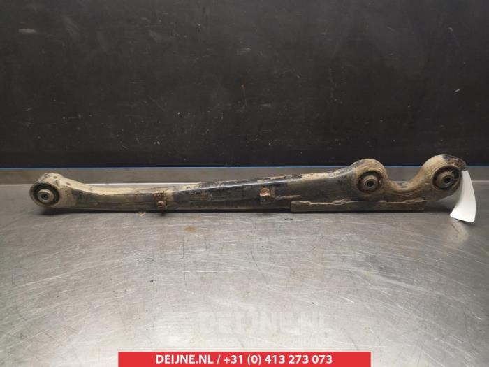Mitsubishi Pajero Draagarm rechts-achter O384581