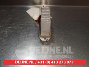 Mitsubishi Pajero Kachel Weerstand O368167 foto 2