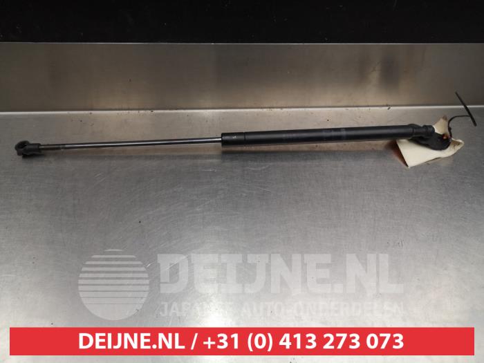 Toyota Prius Gasdemper links-achter O294384