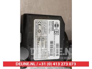 Nissan X-Trail Kontaktslot+Sleutel O335129 foto 2