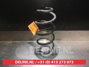 Toyota Yaris Schroefveer achter O380206 foto 2