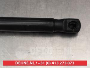 Kia Venga Rear gas strut, right O294965 photo 3
