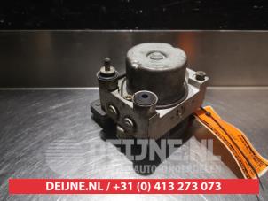 Mitsubishi Lancer ABS Pumpe O338008 foto 3