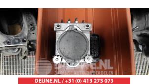 Toyota Landcruiser ABS Pumpe O338404 foto 3