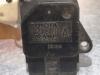 Luchthoeveelheidsmeter van een Toyota Land Cruiser (J12) 3.0 D-4D 16V 2006