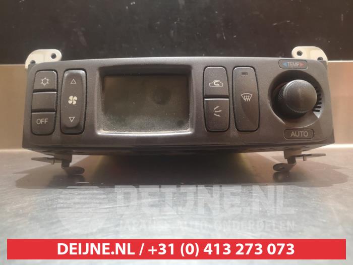 Mitsubishi Pajero Kachel Bedieningspaneel O306056