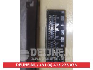 Mitsubishi Pajero Kachel Bedieningspaneel O306056 foto 4