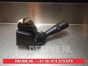 Toyota Auris Ruitenwis Schakelaar O310450 foto 3