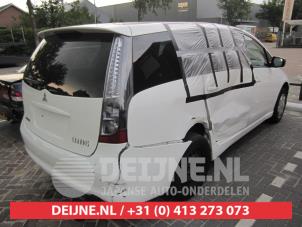 Mitsubishi Grandis Tailgate O296388 photo 2
