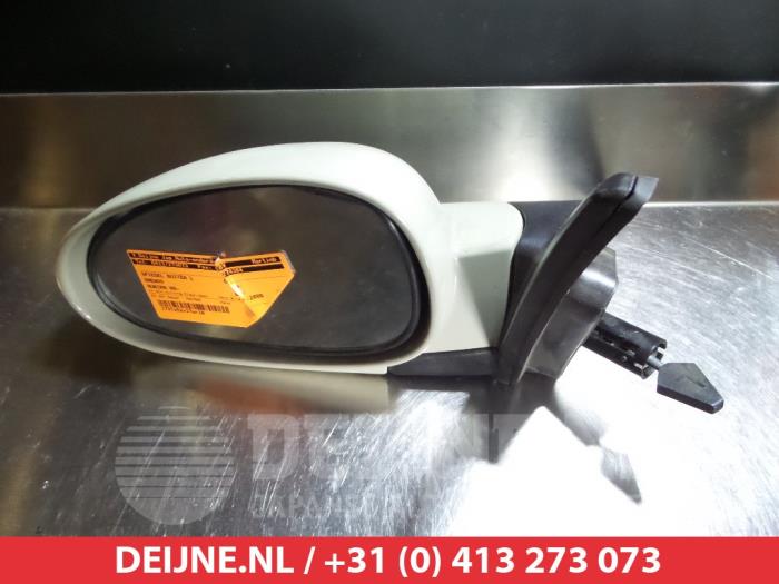 Daewoo Nubira Außenspiegel links O282608