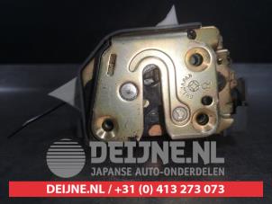 Nissan X-Trail Deurslot Mechaniek 4Deurs rechts-achter O281484 foto 3