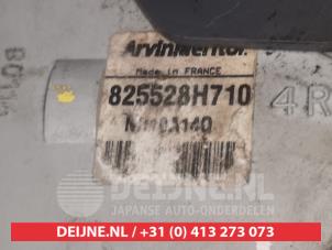 Nissan X-Trail Deurslot Mechaniek 4Deurs rechts-achter O281484 foto 2