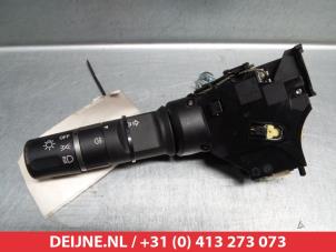 Gebruikte Schakelaar Licht Mazda 6 Sport (GH14/GHA4) 2.2 CiTD 16V 163 Prijs € 35,00 Margeregeling aangeboden door V.Deijne Jap.Auto-onderdelen BV