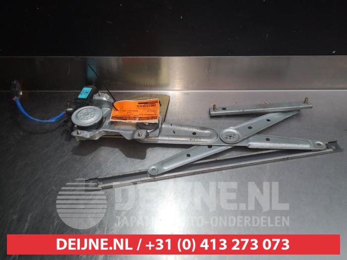 Kia Sorento Ruitmechaniek 4Deurs rechts-voor O276705