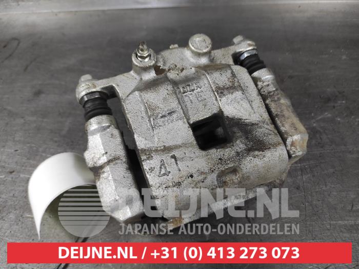 Suzuki Swift Remklauw (Tang) rechts-voor O326830