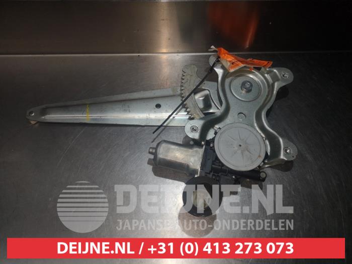 Toyota Rav-4 Ruitmechaniek 4Deurs links-achter O290937