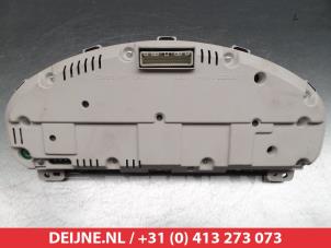 Mitsubishi Grandis Tacho - Kombiinstrument KM O304816 foto 3