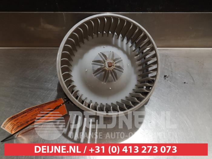 Toyota Celica Kachel Ventilatiemotor O367455