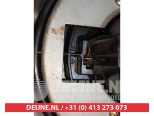 Toyota Celica Heating and ventilation fan motor O367455 photo 4