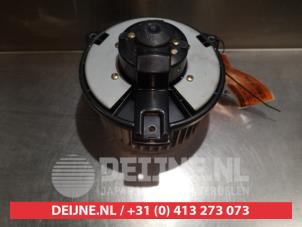 Toyota Celica Heating and ventilation fan motor O367455 photo 2