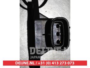 Toyota Hilux Anti-roll control sensor O329396 photo 3