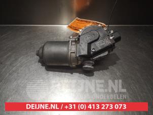 Toyota Hilux Front wiper motor O349332 photo 2