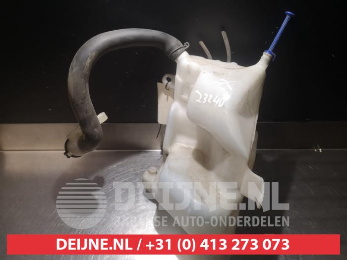 Toyota Funcruiser Scheibensprühertank vorne O340884