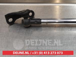 Honda Jazz Gasdemper rechts-achter O295200 foto 2