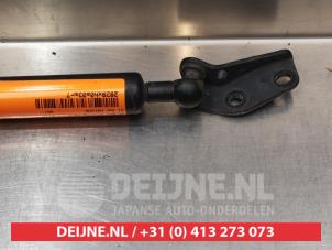 Honda Jazz Gasdemper rechts-achter O295200 foto 3