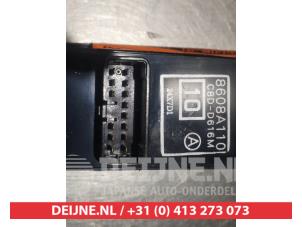 Mitsubishi Pajero Kombischalter Fenster O312013 foto 2