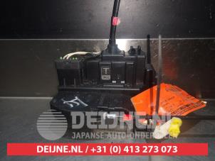 Nissan Note Door lock mechanism 4-door, front left O279504 photo 2
