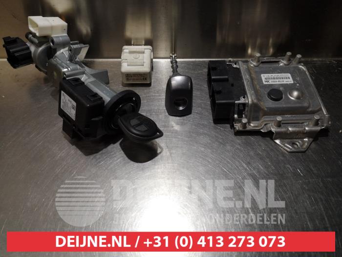 Suzuki Splash Slotenset Cilinder (compleet) O278645