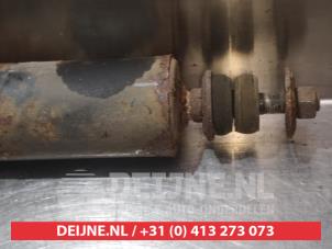 Hyundai Terracan Front shock absorber, right O322126 photo 3