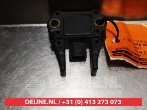 Toyota Rav-4 Airbag Sensor O334578 foto 2