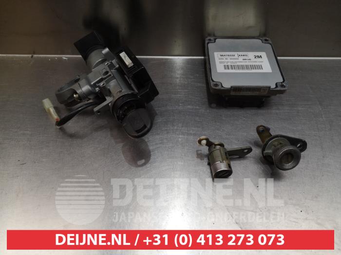 Chevrolet Nubira Kontaktslot+Sleutel O334603