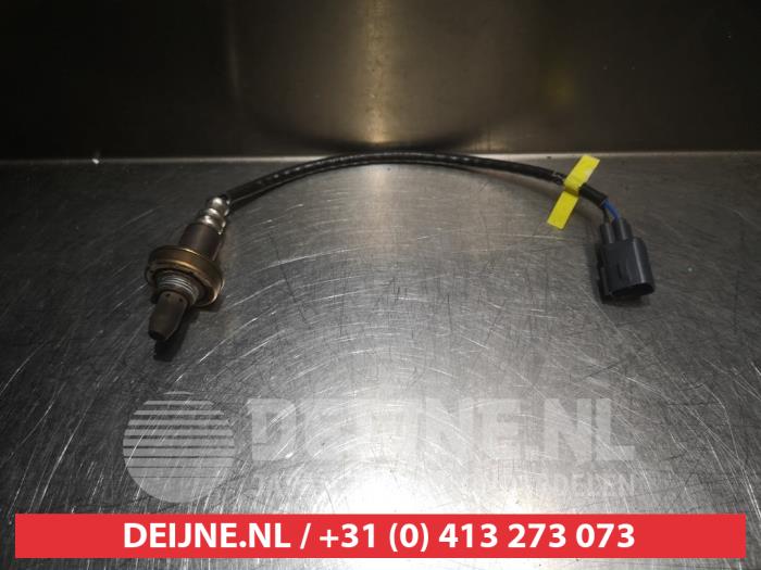 Gebruikte Lambda Sonde Toyota Auris (E15) 1.8 16V HSD Full Hybrid Prijs € 35,00 Margeregeling aangeboden door V.Deijne Jap.Auto-onderdelen BV