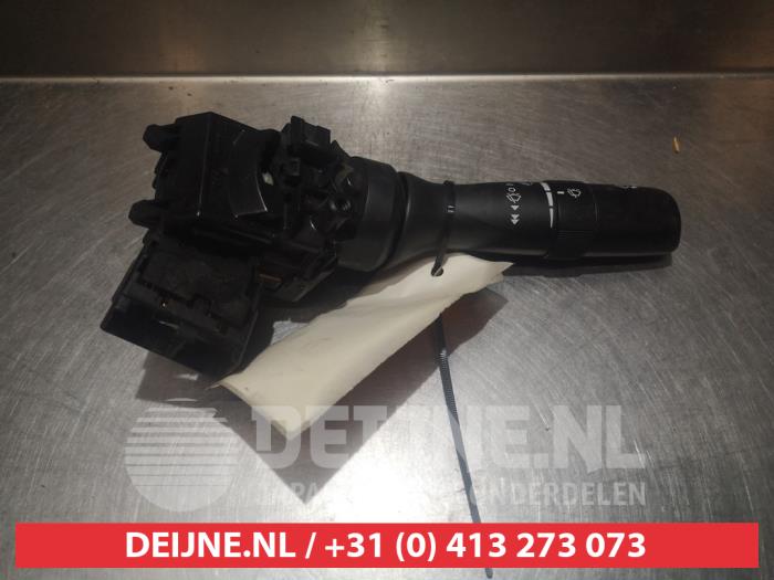 Toyota Hilux Wiper switch O310281