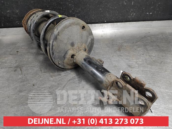 Lexus RX Stoßdämpferstrebe links vorne O320767