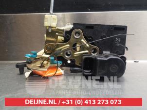 Chevrolet Nubira Türschlossmechanik 4-türig rechts hinten O281295 foto 2