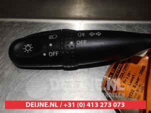 Daihatsu Terios Licht Schalter O307139 foto 2