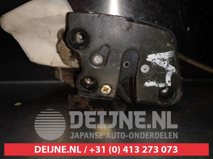 Suzuki Wagon R+ Deurslot Mechaniek 4Deurs links-achter O280478
