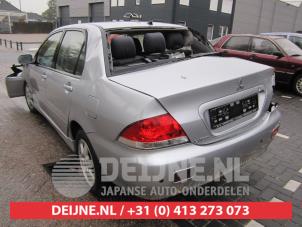 Mitsubishi Lancer Tür 4-türig links hinten O285357 foto 2