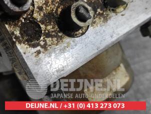 Mazda Demio ABS pump O337256 foto 2