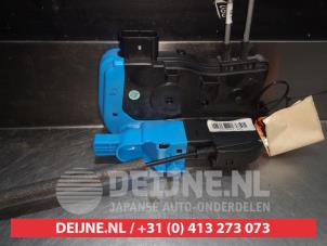 Hyundai Veloster Deurslot Mechaniek 4Deurs rechts-achter O281396 foto 2