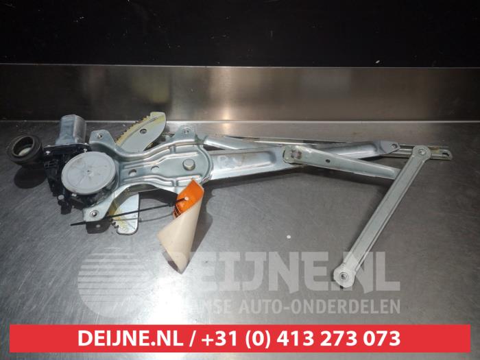 Daihatsu Terios Ruitmechaniek 4Deurs rechts-voor O276950