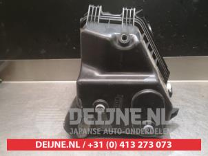 Toyota Rav-4 Luftfiltergehäuse O357334 foto 3