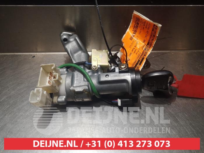 Toyota Prius Slotenset Cilinder (compleet) O278769