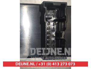 Nissan Primera Multi-functional window switch O311639 photo 2
